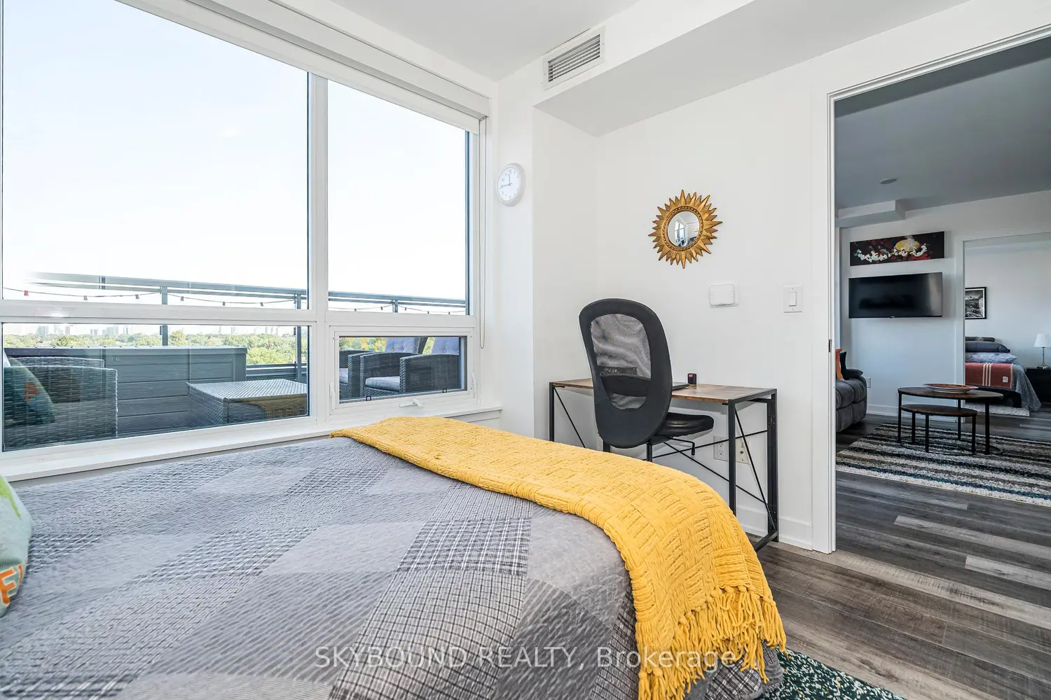 Additional image 8 of 630 Greenwood Avenue 805