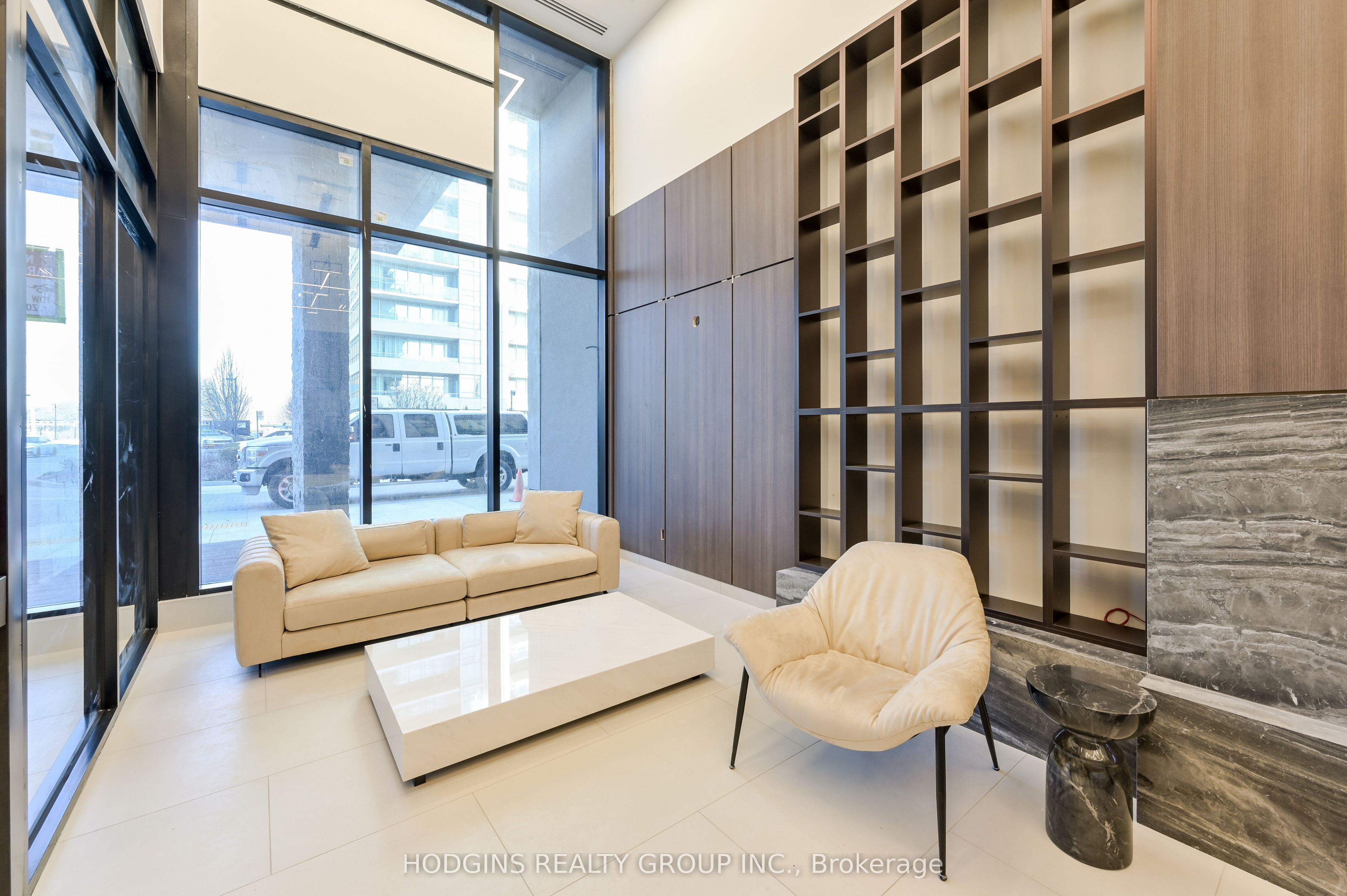 Additional image 3 of 1711-1035 Southdown Road, Mississauga, ON, L5J 0A2