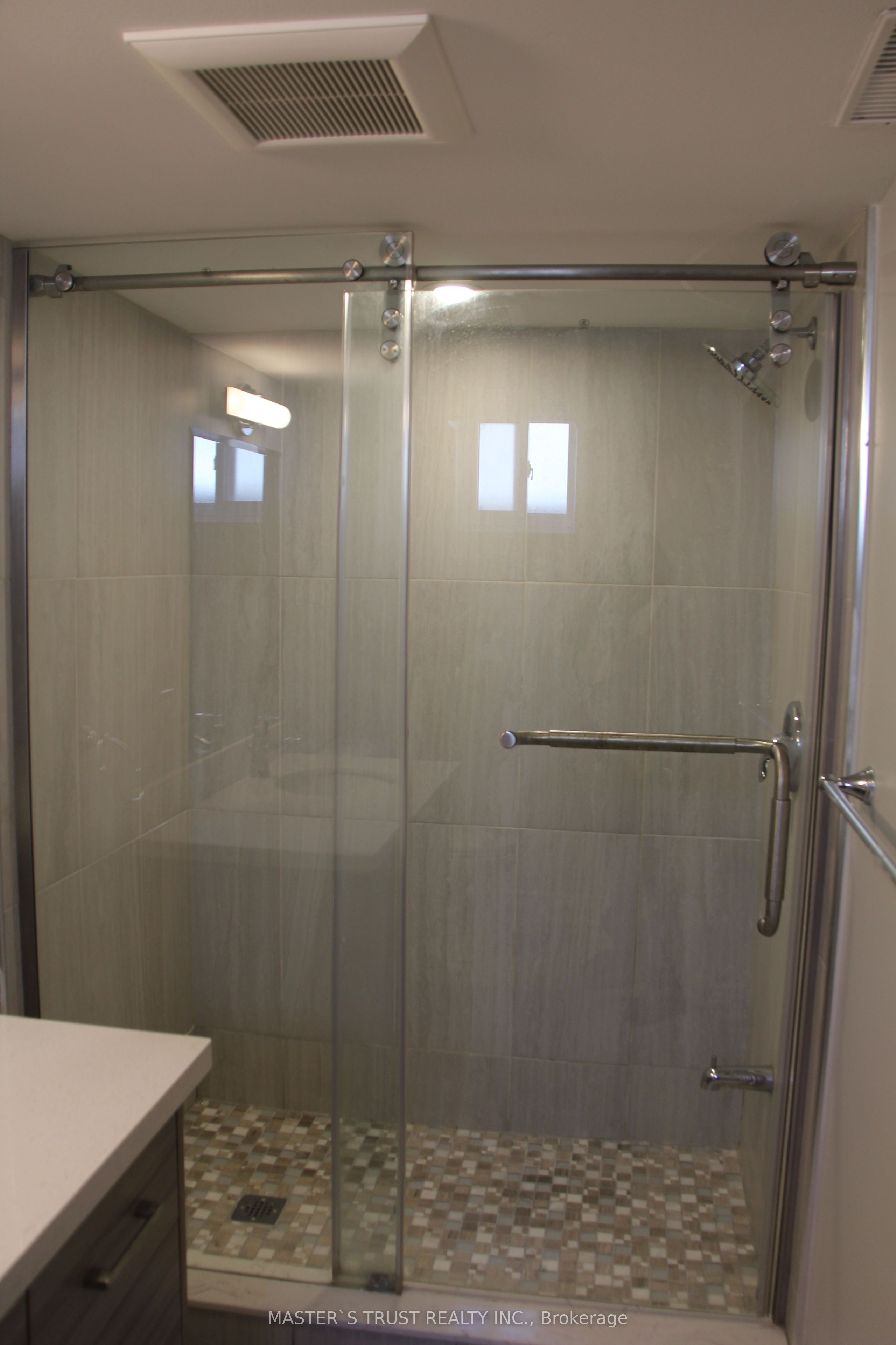 Additional image 3 of 125 Purcell (basement) Square, Toronto, ON, M1V 3Y9