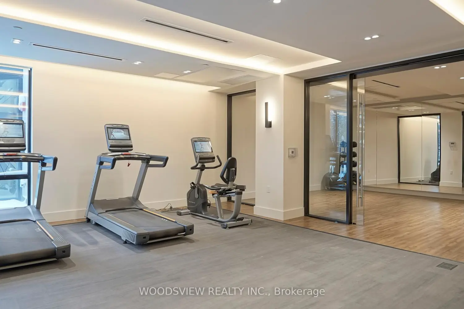 Additional image 14 of 2075 King Road 533