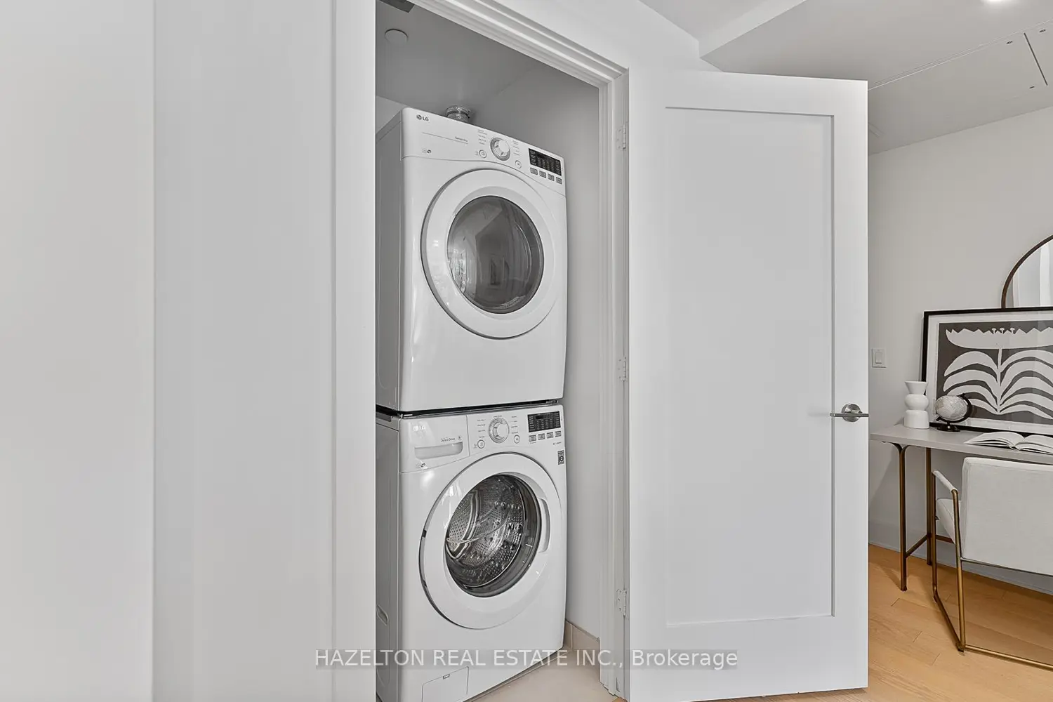 Additional image 7 of 128 Pears Avenue 302