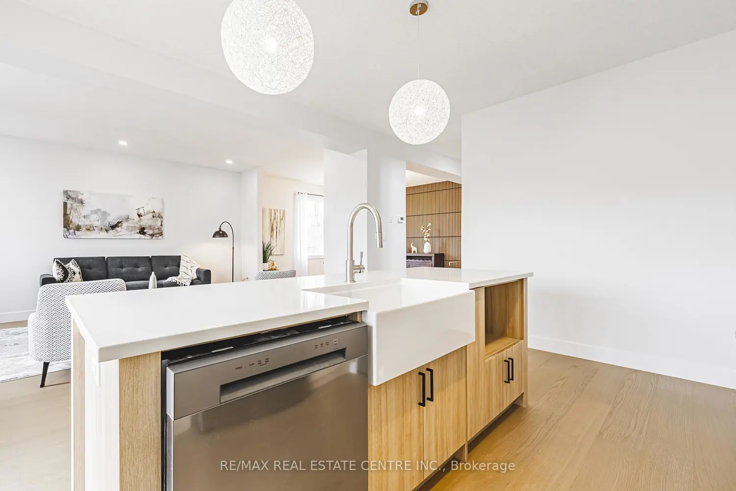 Additional image 4 of 546 Benninger Drive