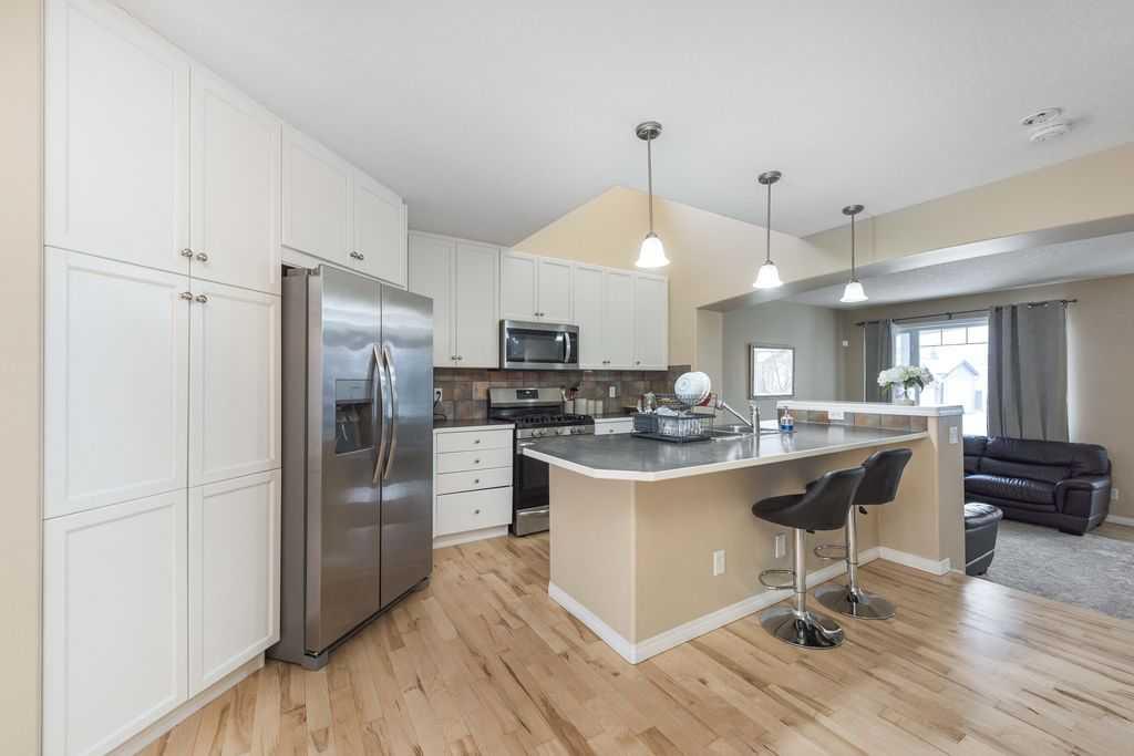 Additional image 6 of 1005 New Brighton Gardens SE, Calgary, AB, T2Z0Y1