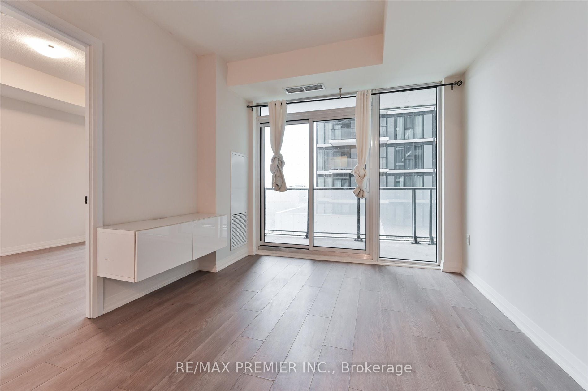 Additional image 5 of 308-9000 Jane Street, Vaughan, ON, L4K 0M6