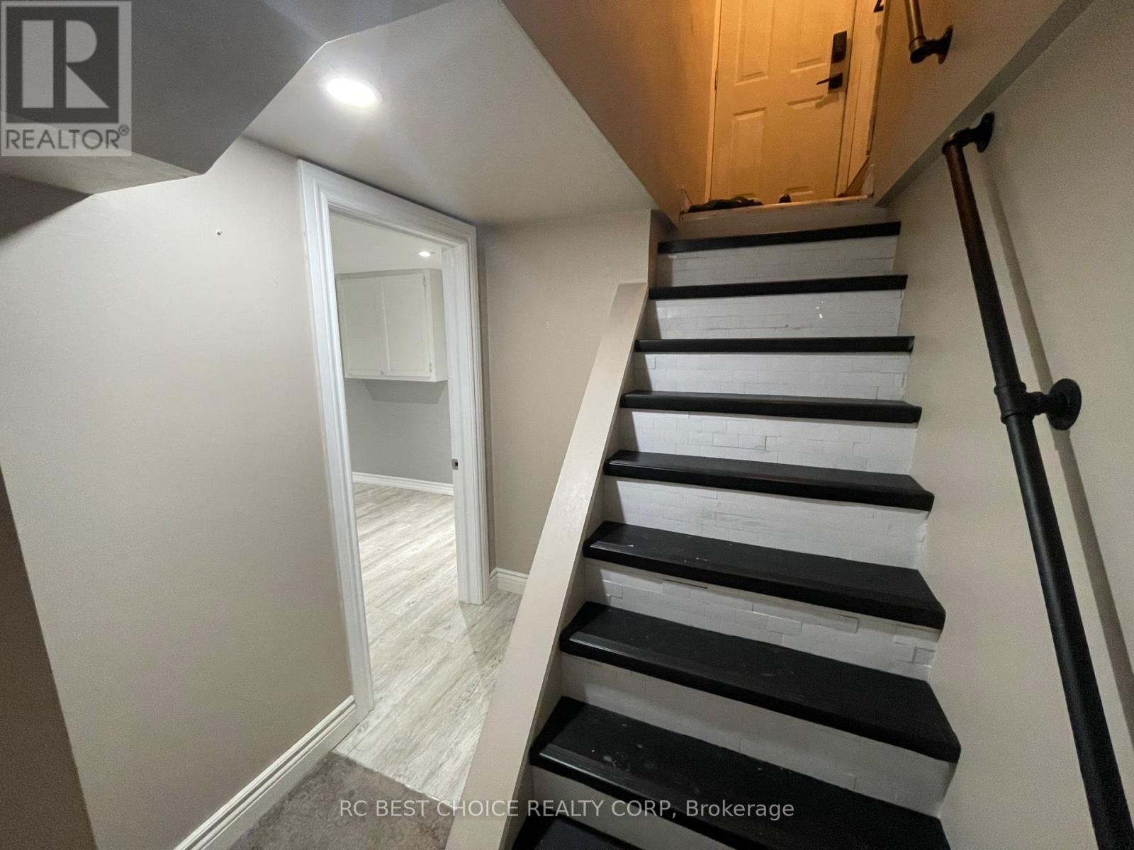 Additional image 4 of 345 Hawkridge Avenue, Hamilton, ON, L9C3L3
