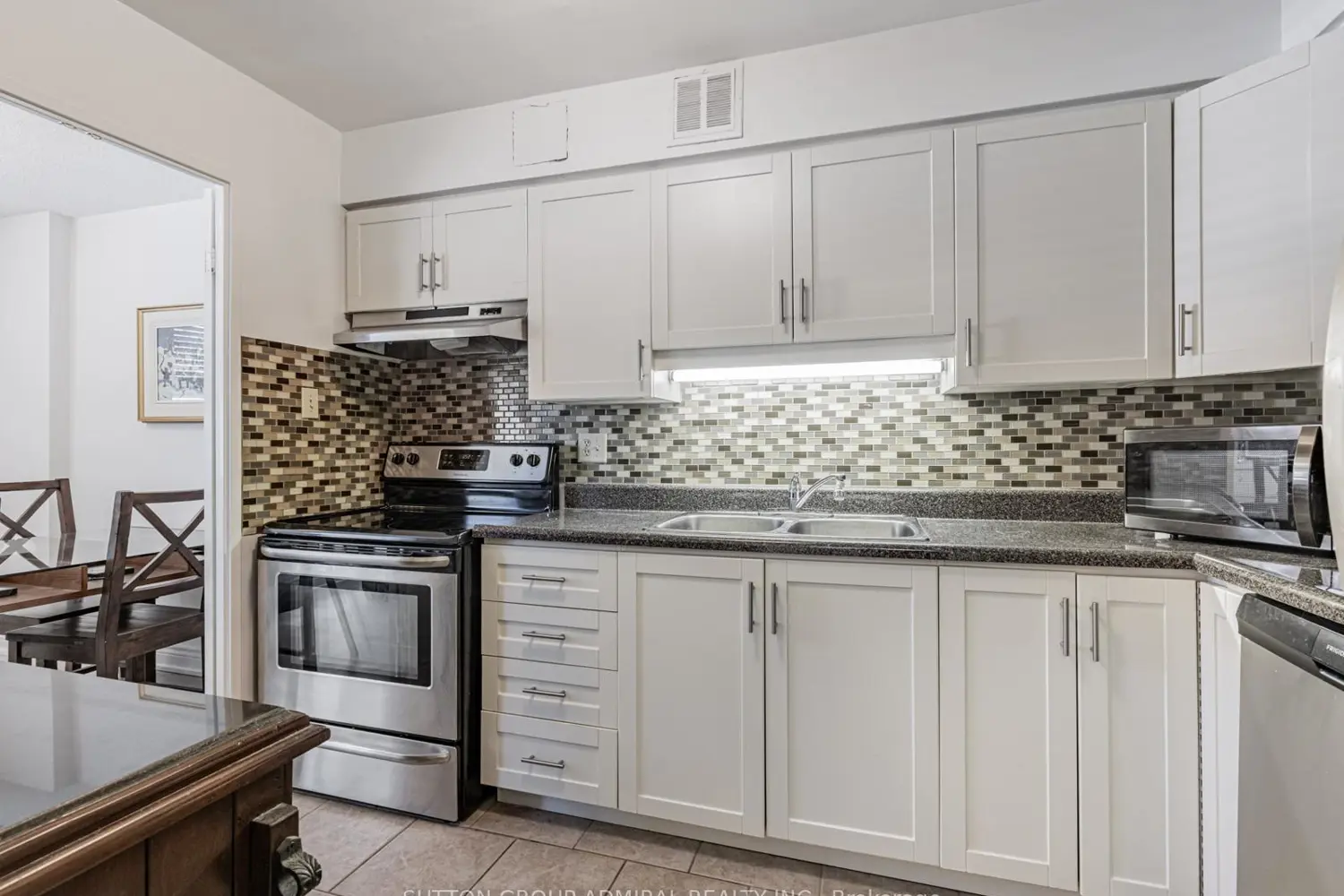 Additional image 10 of 80 Inverlochy Boulevard 108