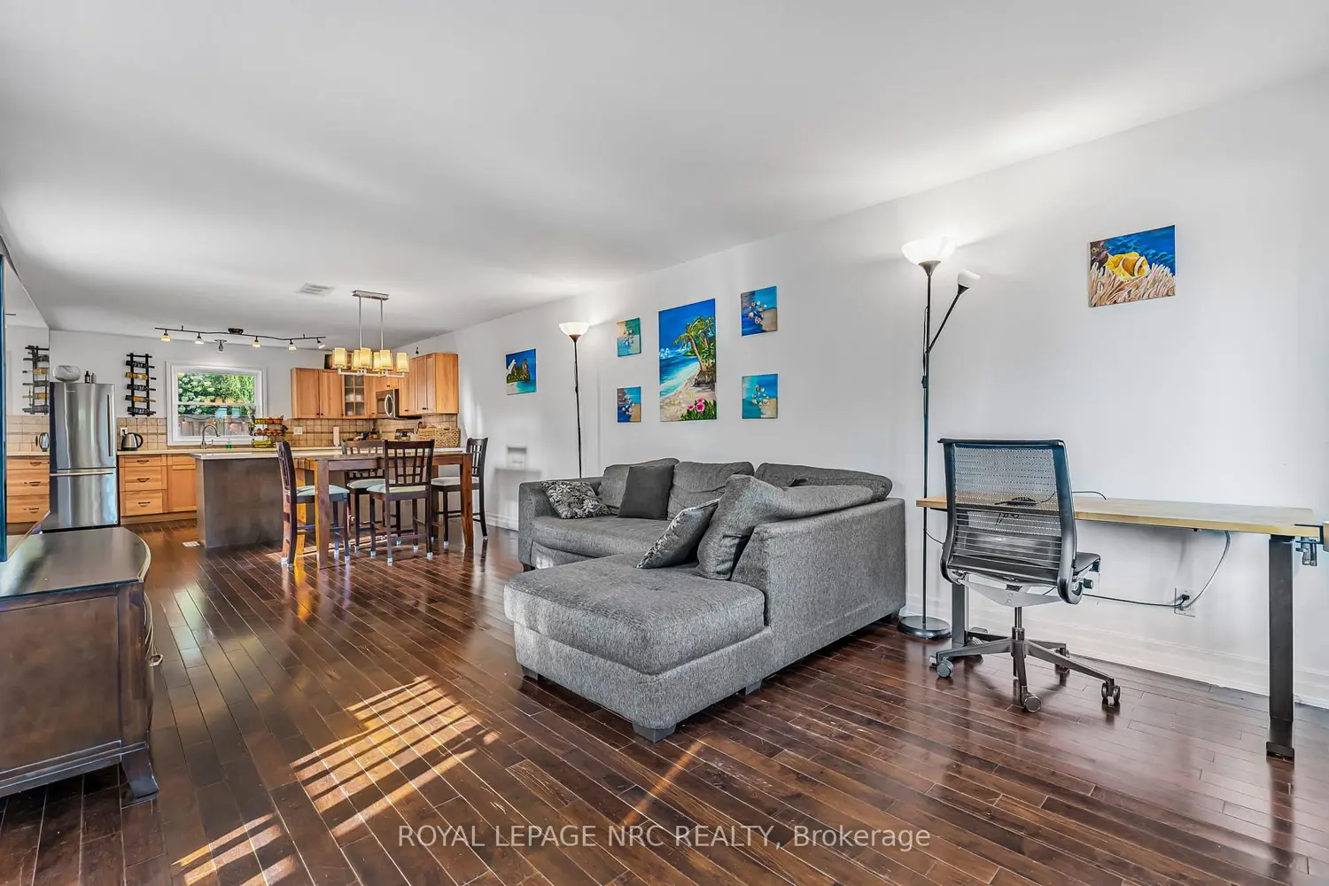 Additional image 2 of 12 Lincoln Road