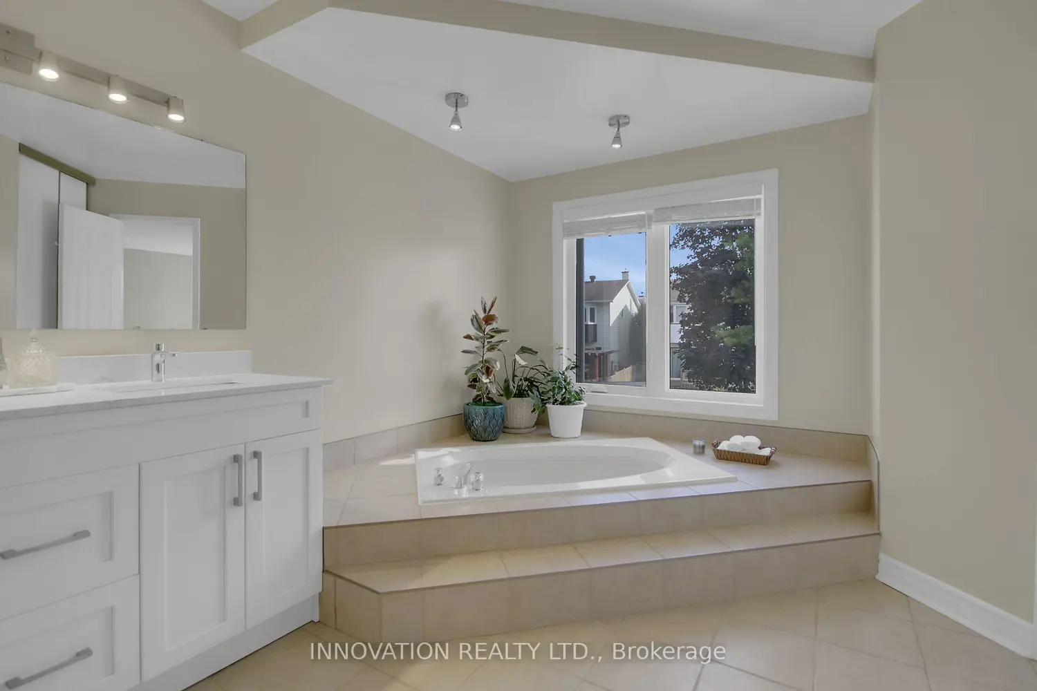 Additional image 8 of 76 Chickasaw Crescent