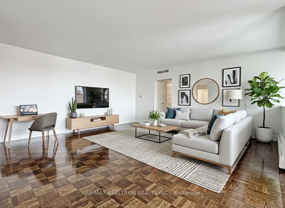 1501-9 Deer Park Crescent, Toronto, ON, M4V 2C4