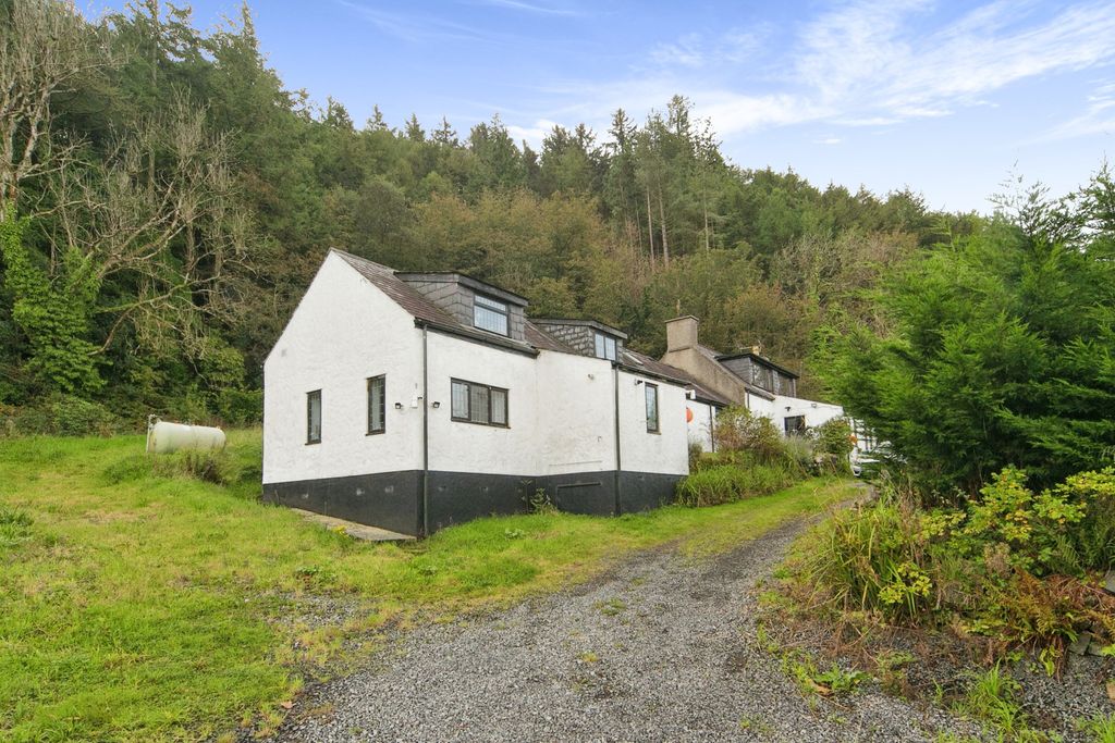 Additional image 9 of 5 bed cottage for saleLlanddona, Beaumaris, Anglesey, Sir Ynys Mon LL58