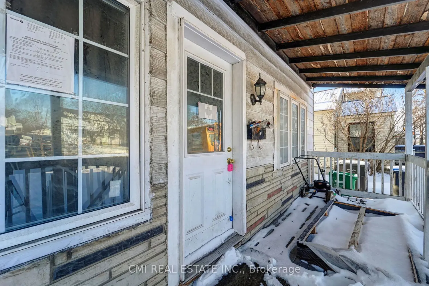 Additional image 5 of 3032 Victory Crescent