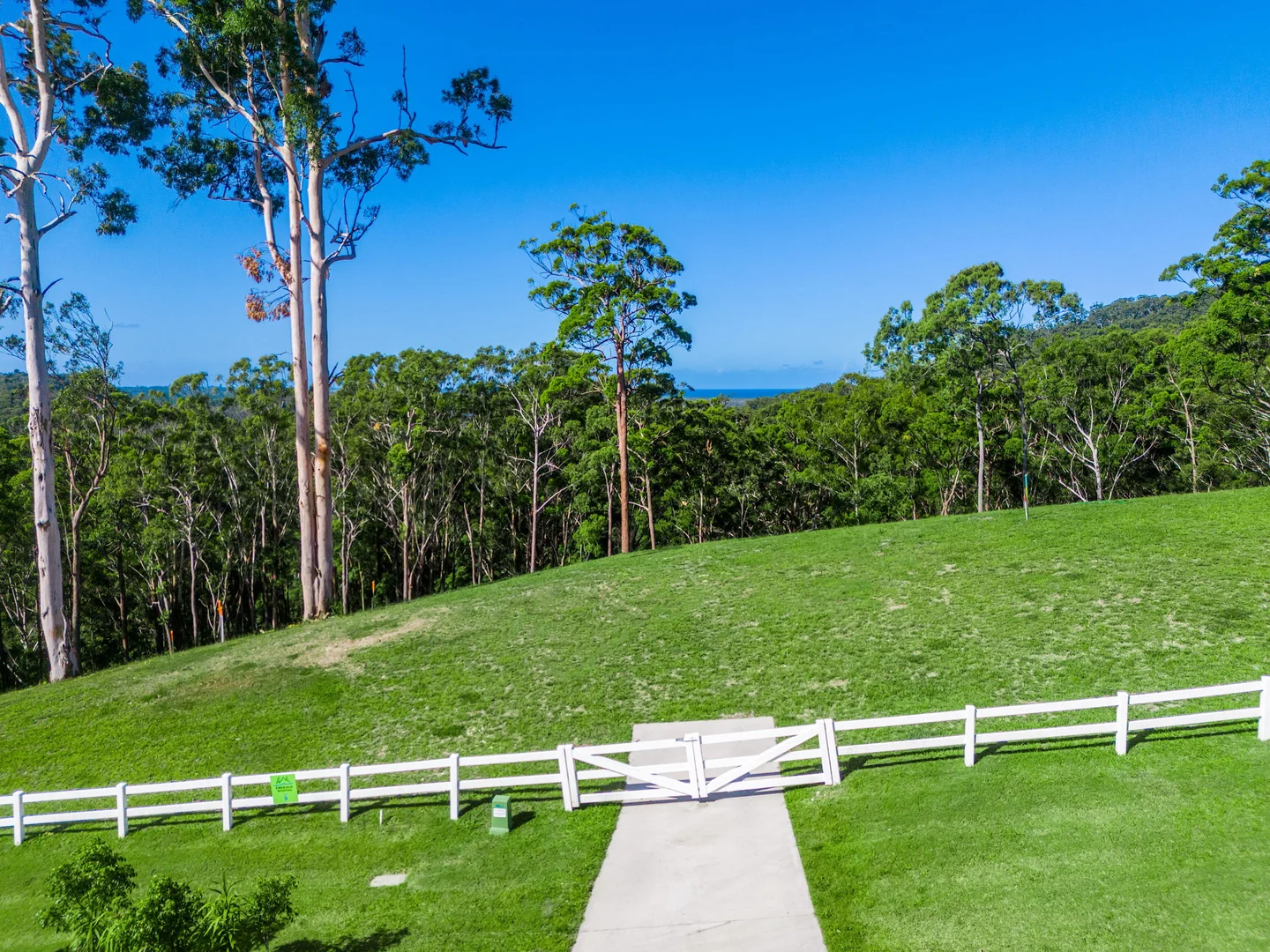 Additional image 19 of Emerald Mountain View, Tanglewood NSW 2488