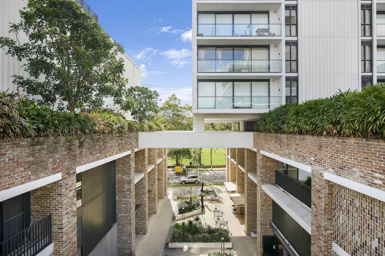 Additional image 3 of 705/2H Wentworth Park Road, Glebe NSW 2037