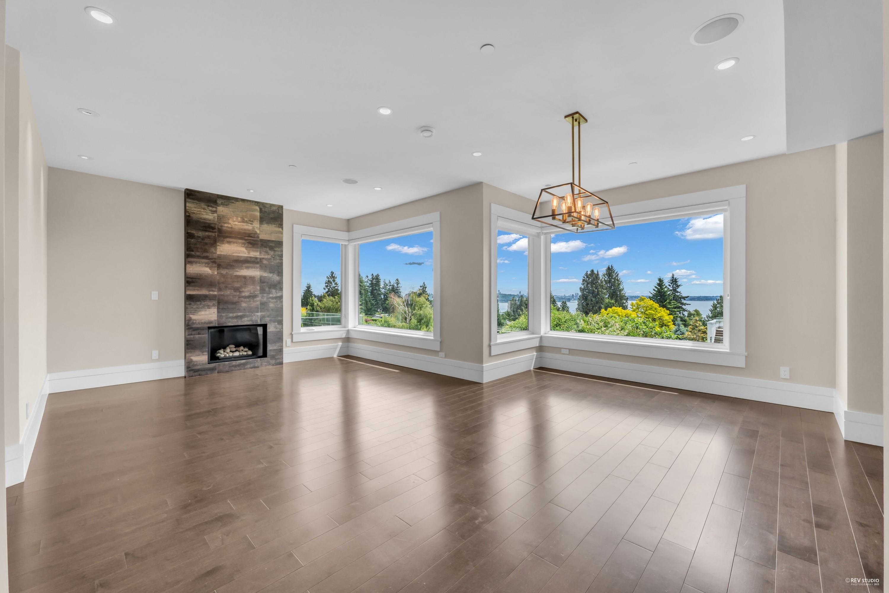 Additional image 4 of 2548 Mathers Avenue, West Vancouver, BC, V7V 2J1