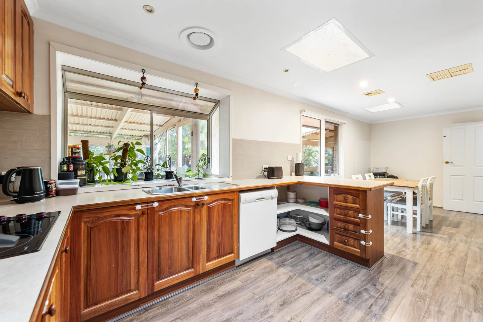 Additional image 4 of 32 Mayfield Road, Cranbourne East VIC 3977