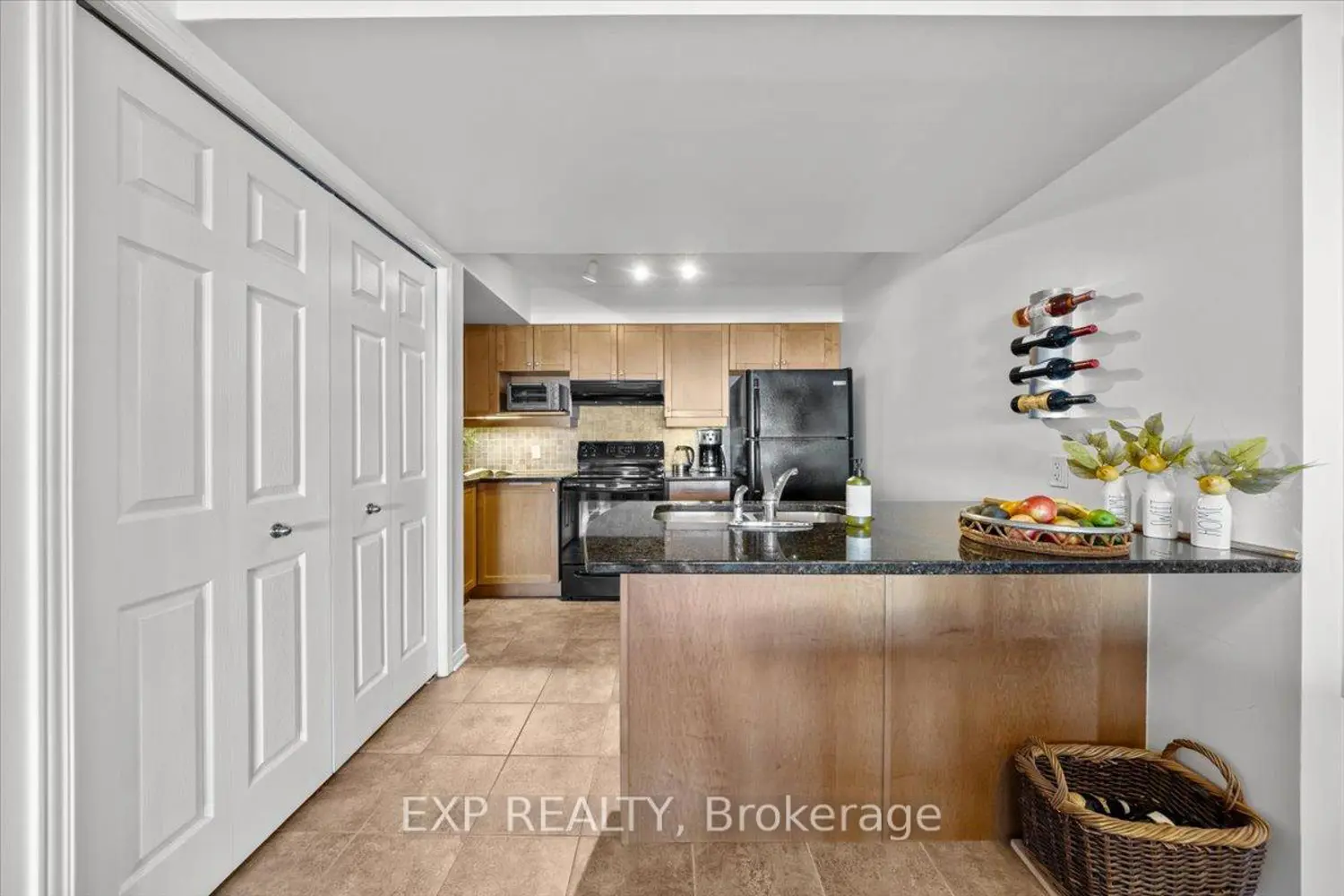 Additional image 11 of 1931 St. Joseph Boulevard 307