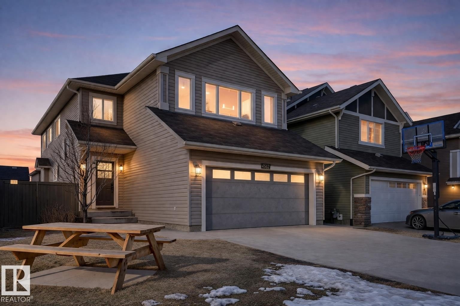 Additional image 8 of 1564 36 Avenue NW, Edmonton, AB, T5P0L9