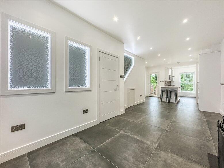 Additional image 5 of Riverside Road, St Albans, AL1