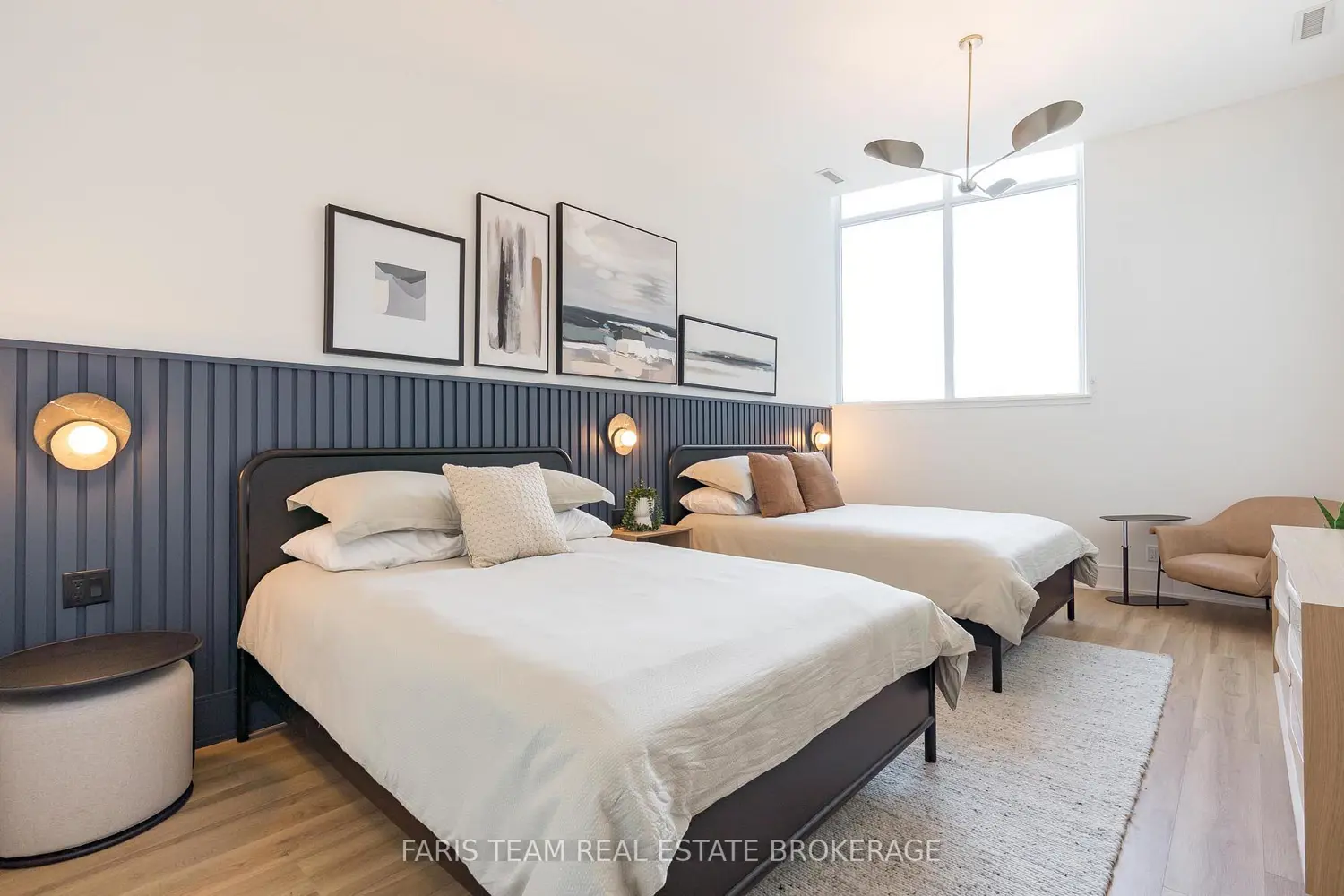 Additional image 16 of 31 Huron Street 216