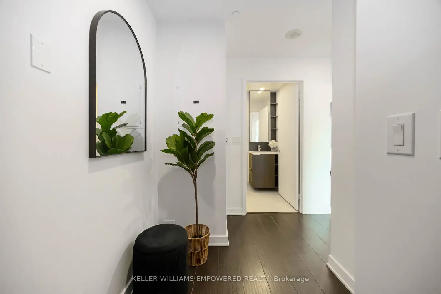 Additional image 4 of 170 Sumach Street 1005