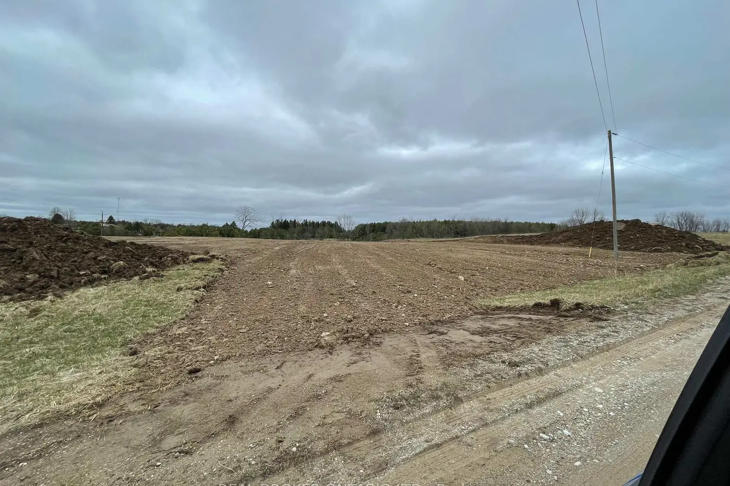 Additional image 3 of 312095 Highway 6 Highway