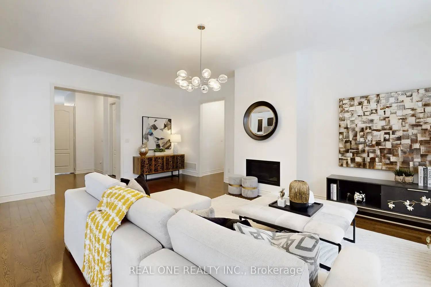 Additional image 5 of 11 Match Point Court