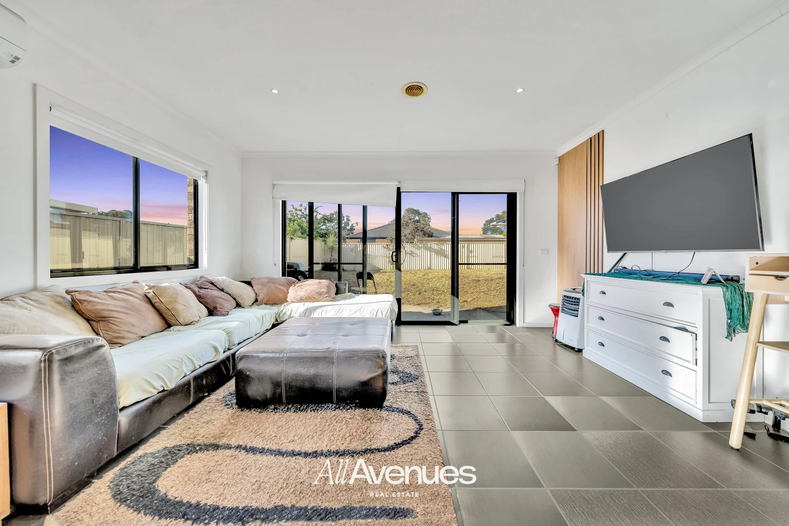 Additional image 8 of 123 Blue Horizons Way, Pakenham VIC 3810