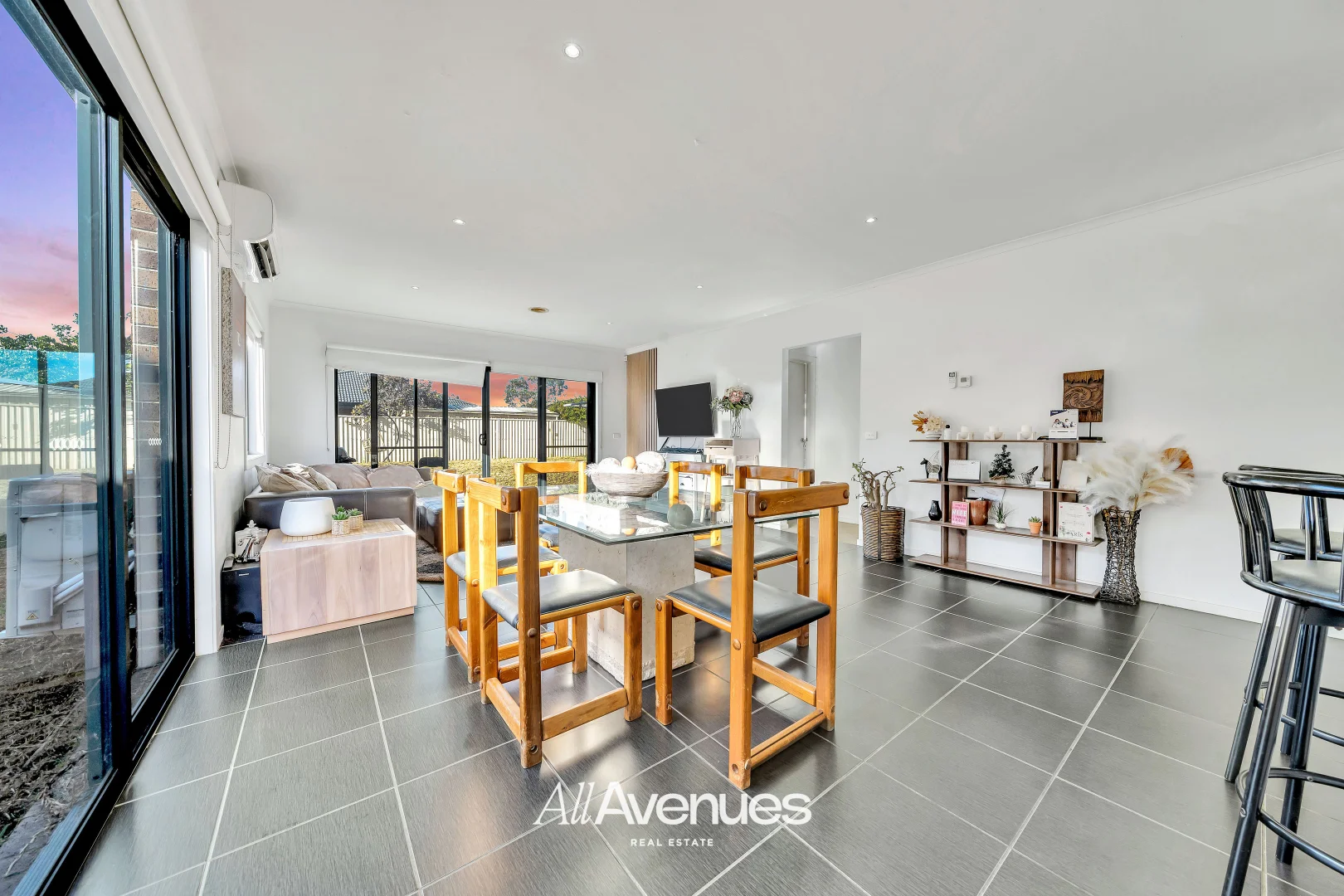 Additional image 10 of 123 Blue Horizons Way, Pakenham VIC 3810