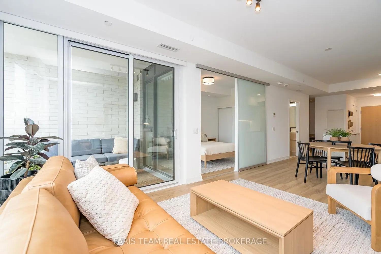 Additional image 9 of 31 Huron Street 209