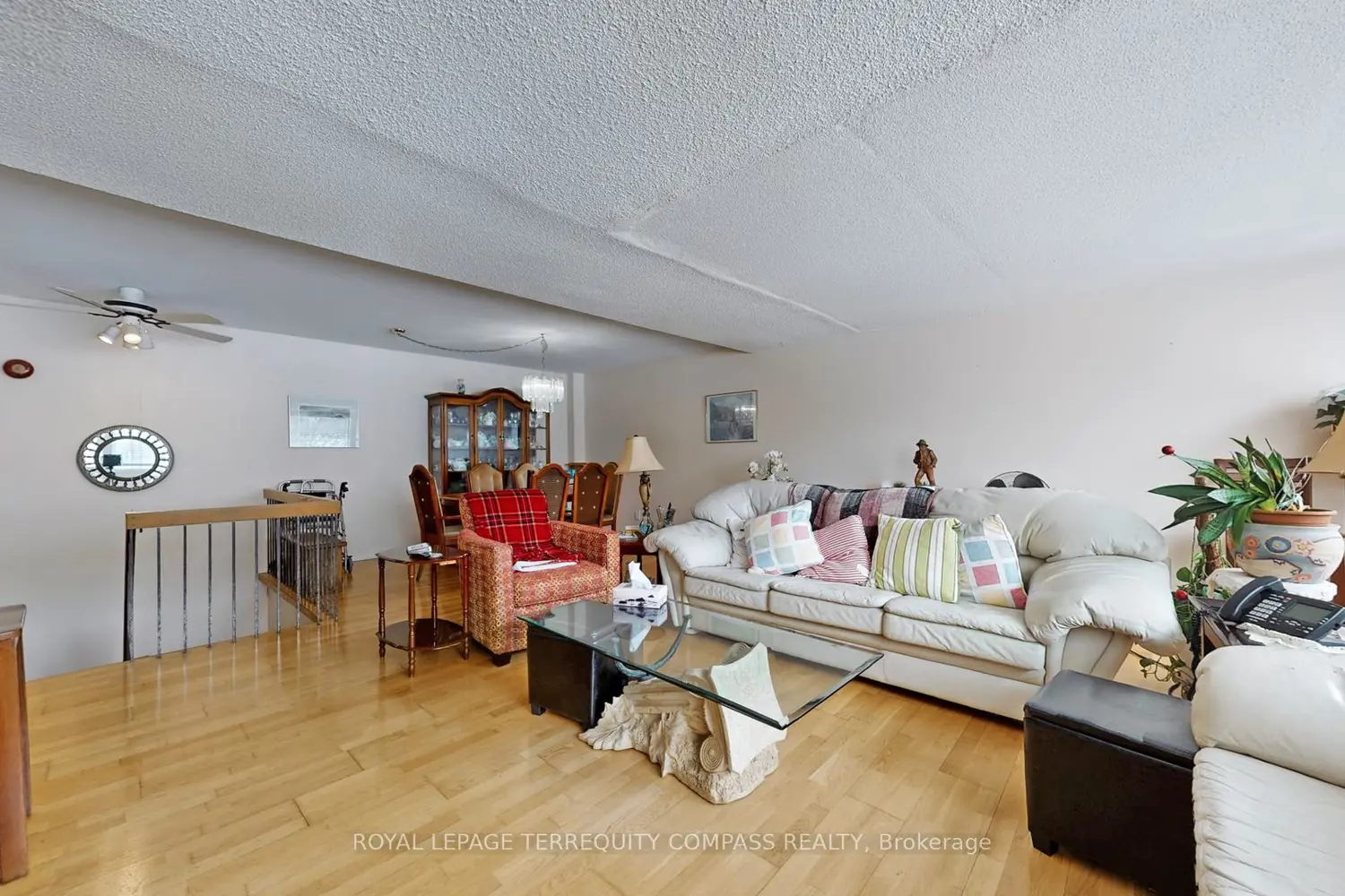 Additional image 6 of 530 Falgarwood Drive 8