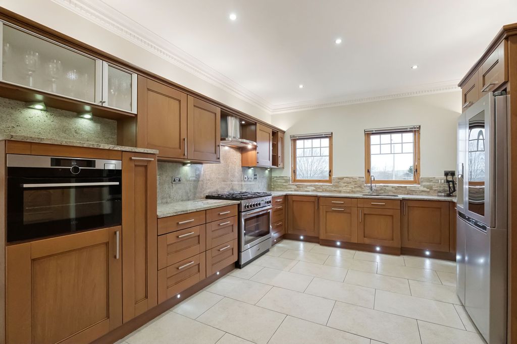 Additional image 4 of 5 bed detached house for sale2 Bramble Wynd, Port Glasgow PA14