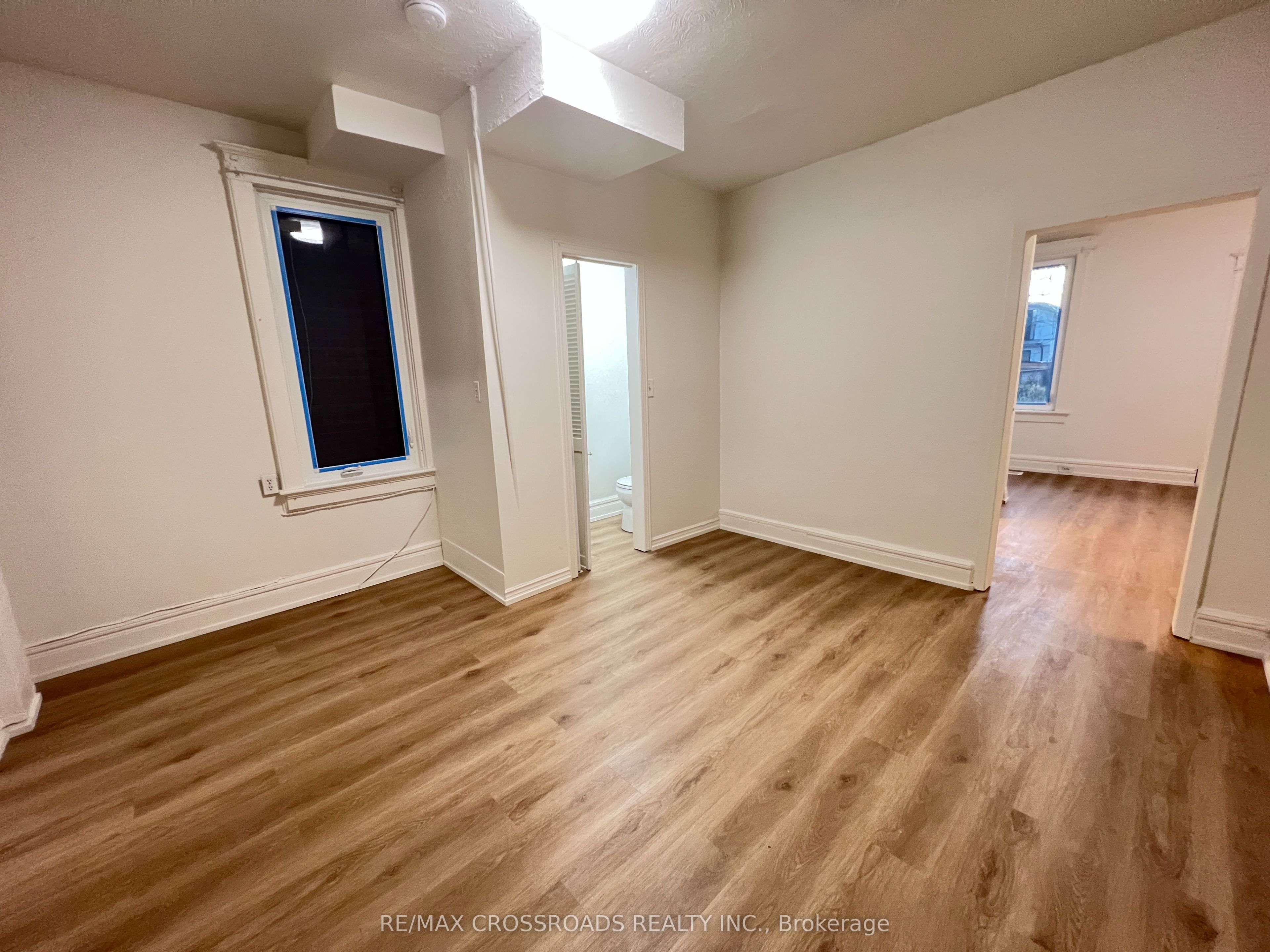 Additional image 3 of UNIT 1-82 Curzon Street, Toronto, ON, M4M 3B4