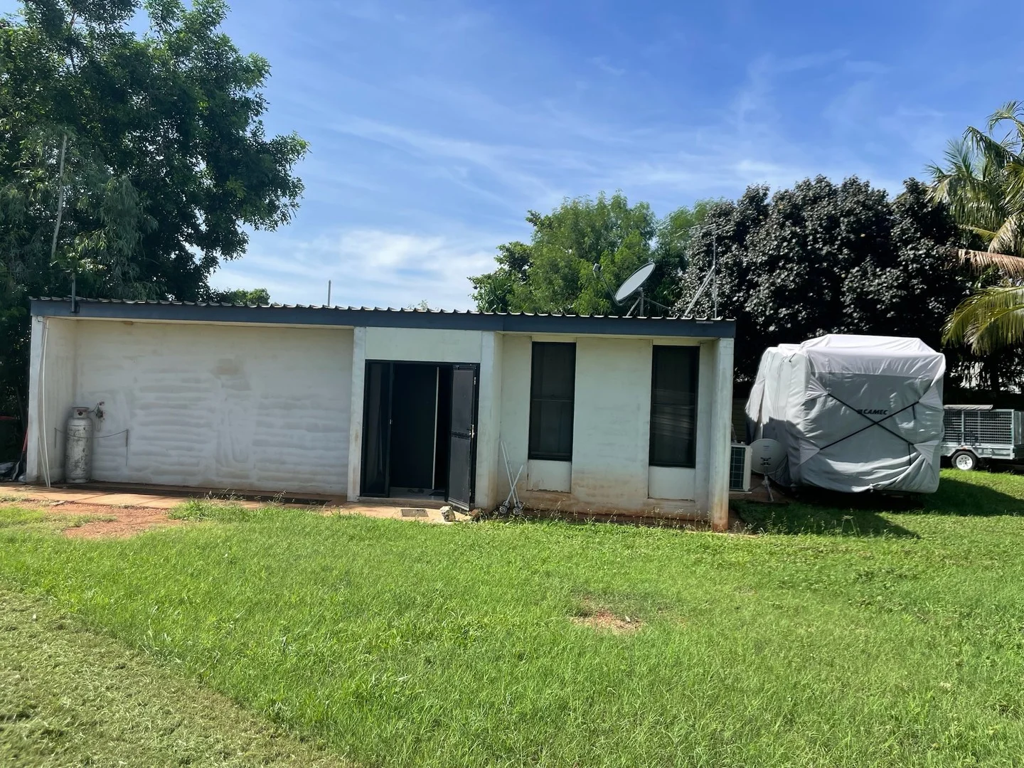 8 Caroline Street, Tennant Creek NT 0860