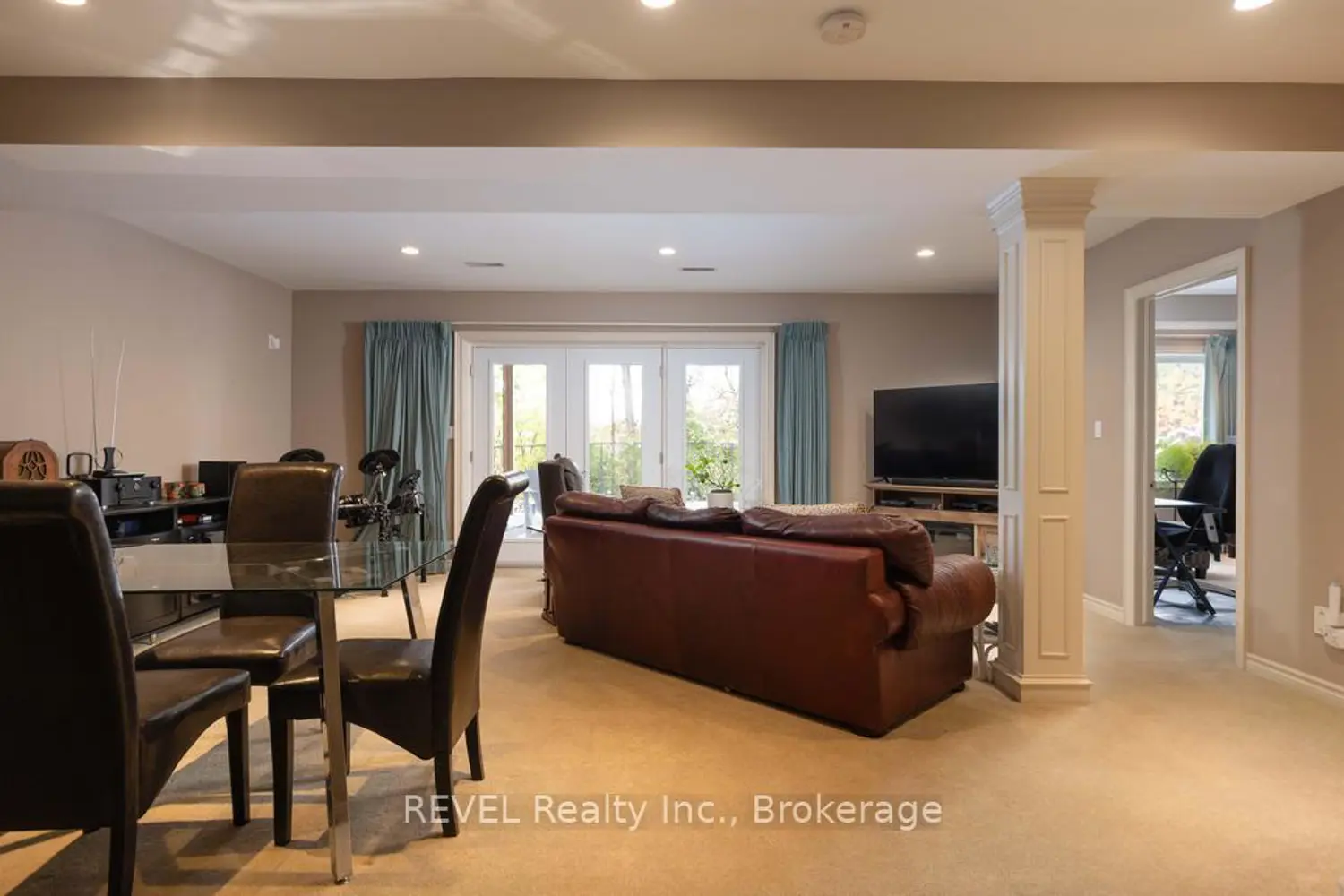 Additional image 13 of 31 Sawmill Road 3