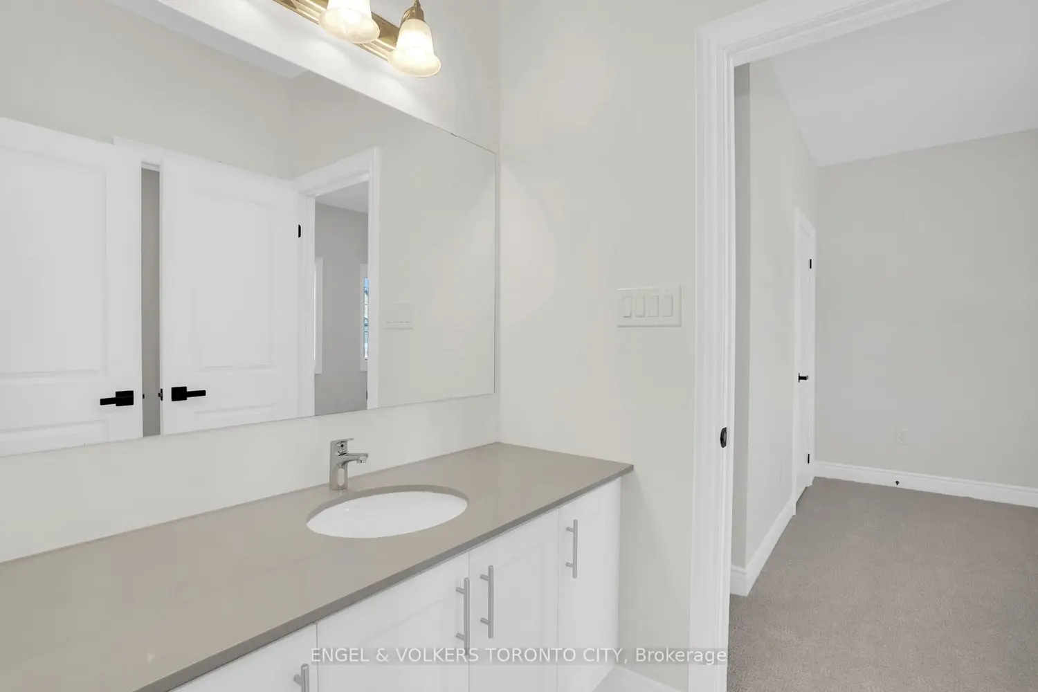 Additional image 15 of 58 Claremont Drive