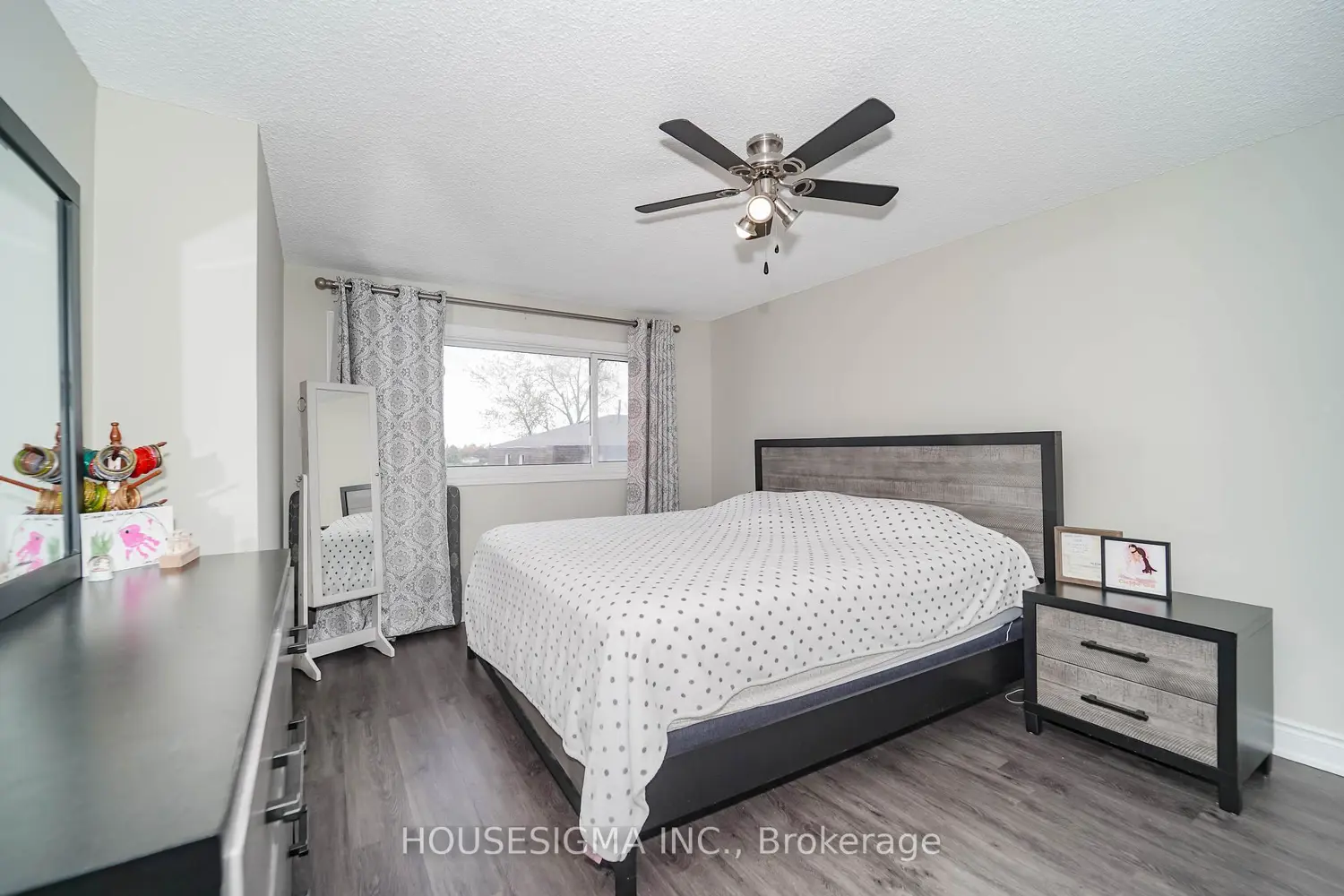 Additional image 13 of 321 Blackthorn Street 31