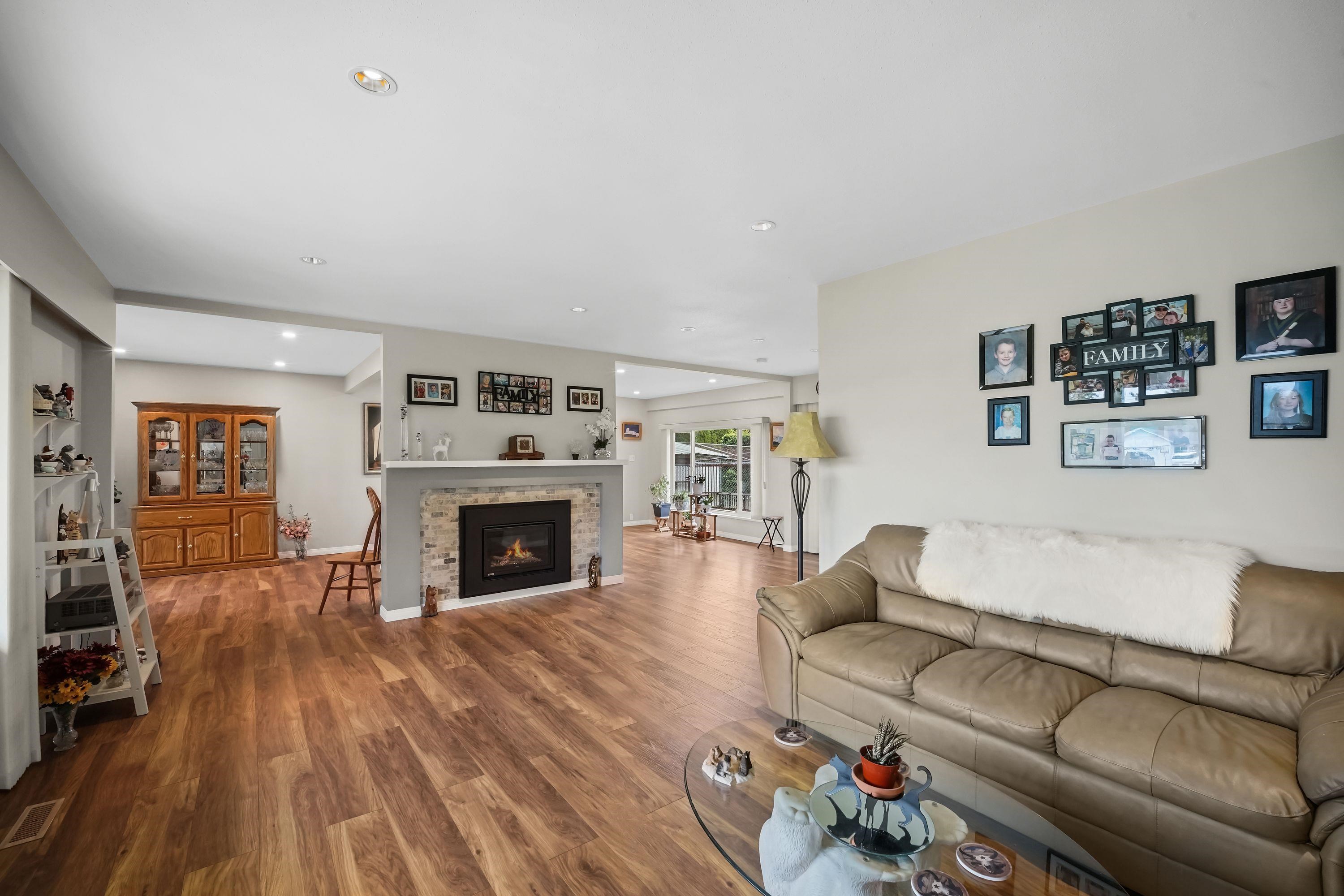 Additional image 3 of 24322 46a Avenue, Langley, BC, V2Z 2M3