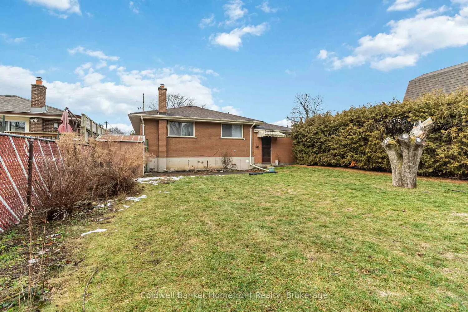 Additional image 19 of 16 Paris Road