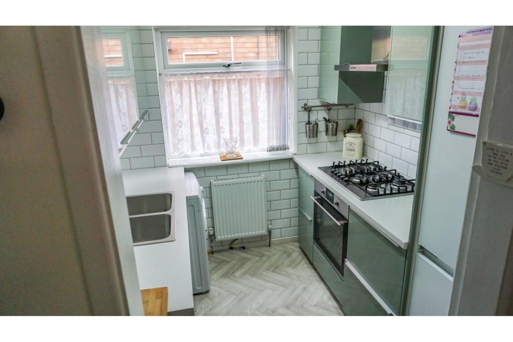 Additional image 6 of 2 Bed Maisonette, Levante Gardens, B33, N1 7GU
