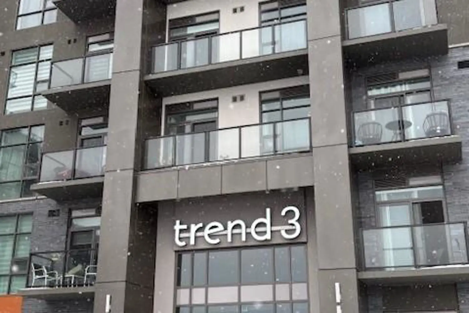 470 Dundas Street 1009