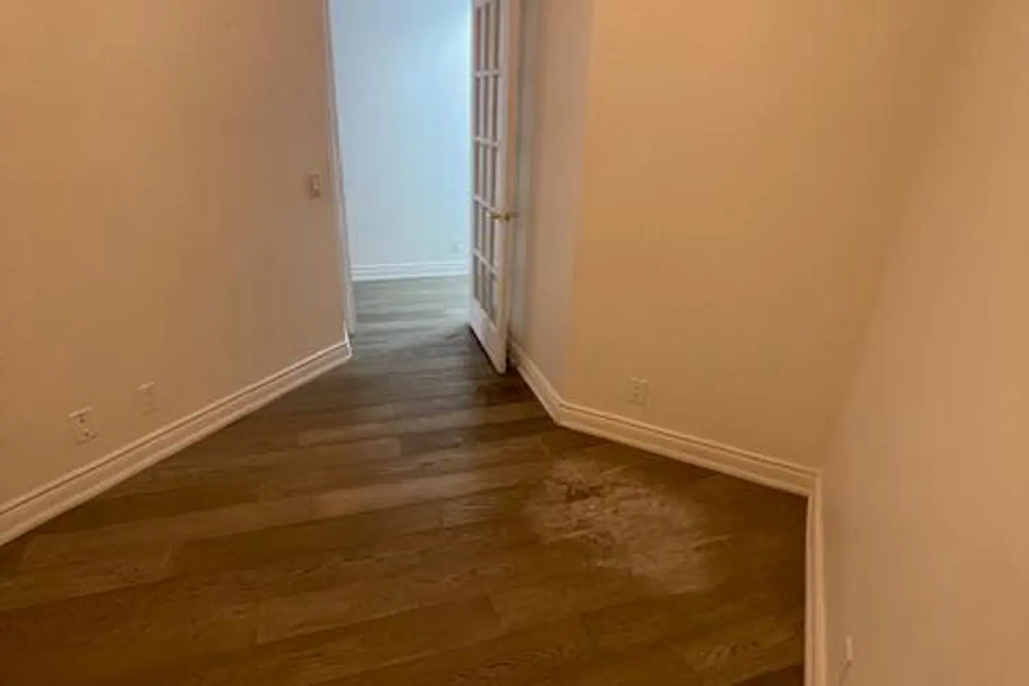 Additional image 14 of 78 Harrison Garden Boulevard 1001