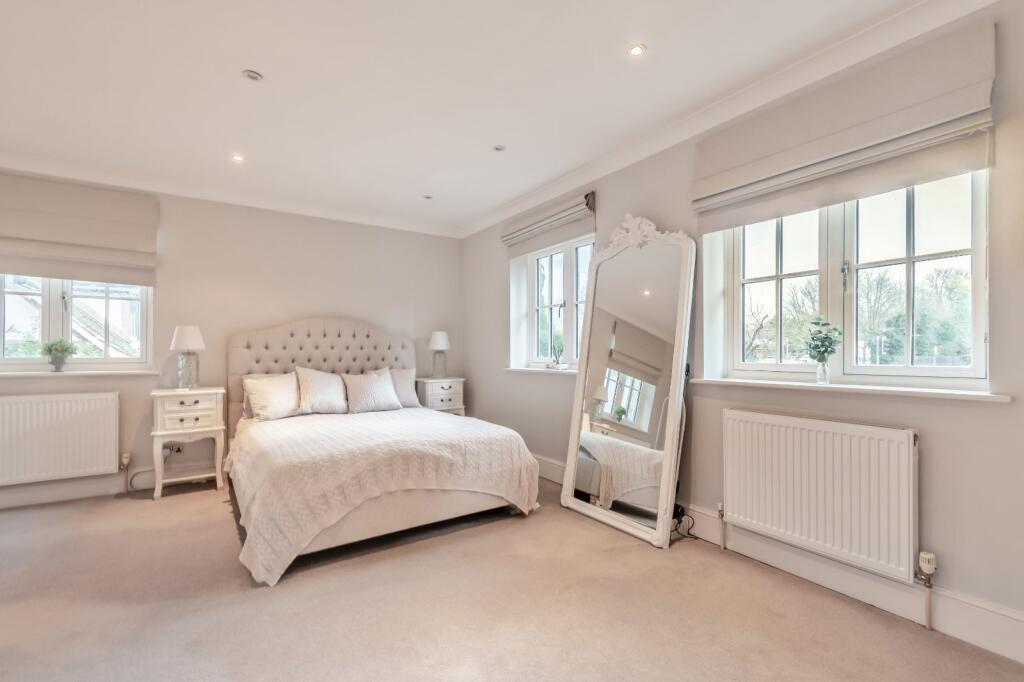 Additional image 24 of London Road, St. Albans, Hertfordshire