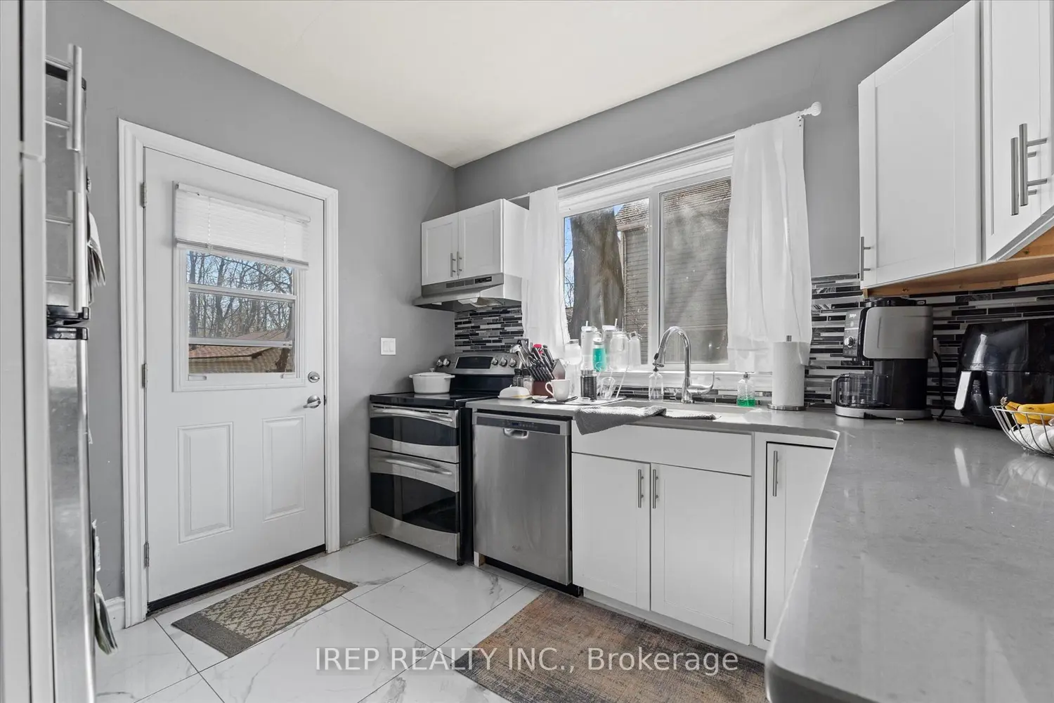 Additional image 9 of 394 Crawford Avenue