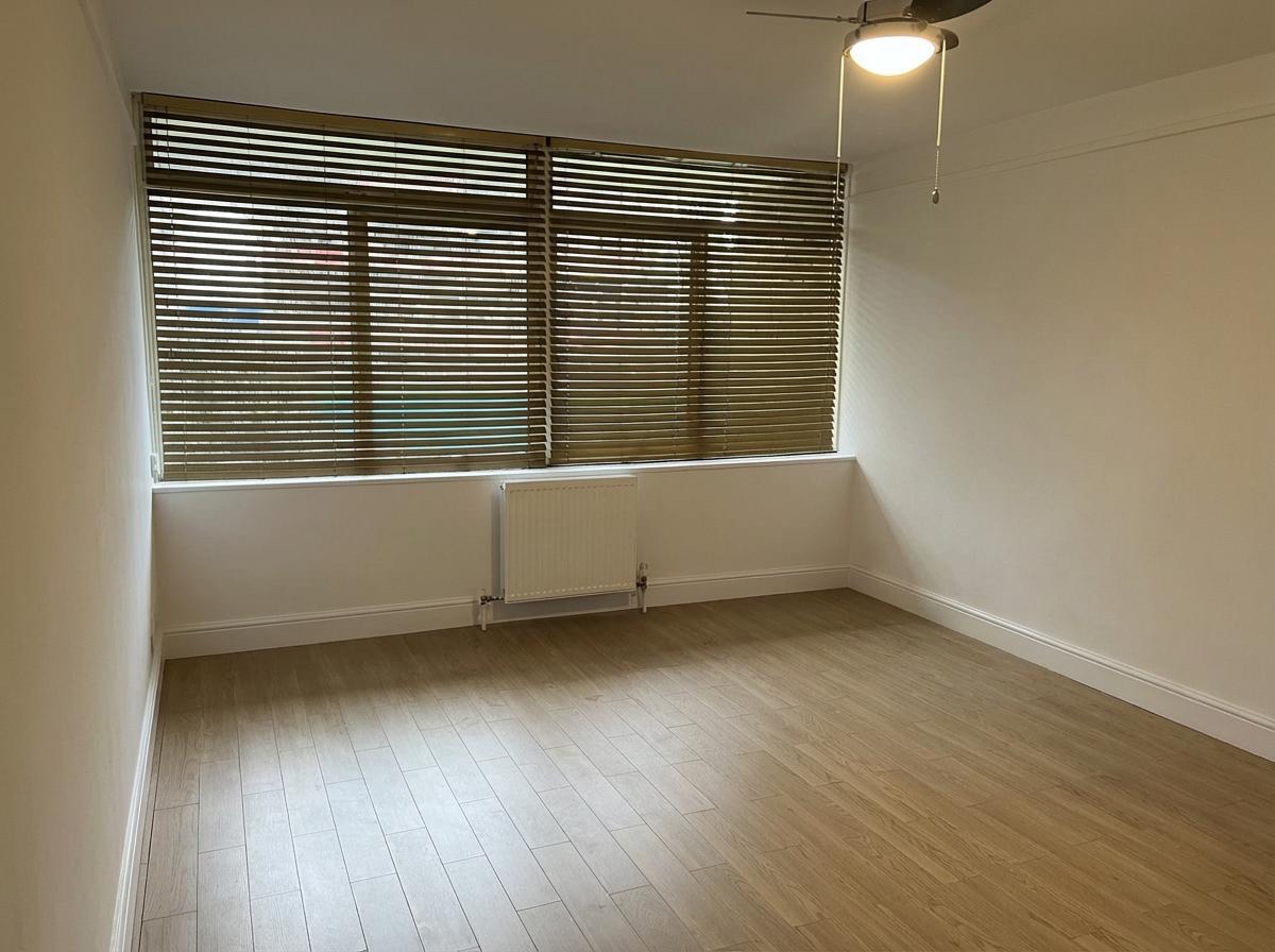 Additional image 3 of Studio Flat, Maitland House, SW1V, N1 7GU