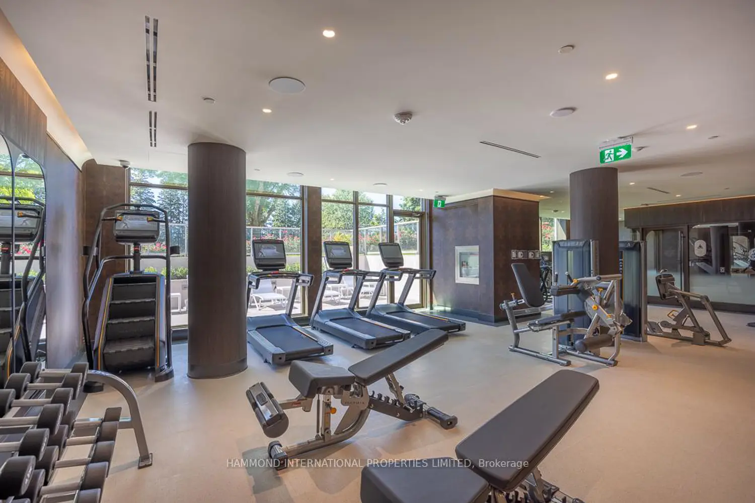 Additional image 11 of 399 Royal Orchard Boulevard Rph