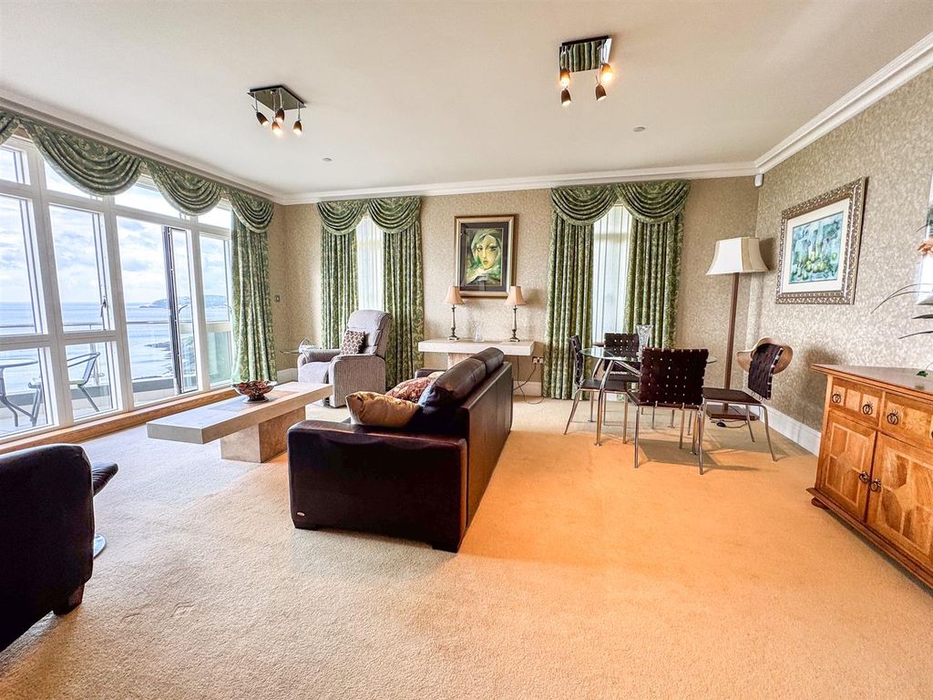 Additional image 10 of 2 bed flat for saleMajestic Apartments, King Edward Road, Onchan IM3