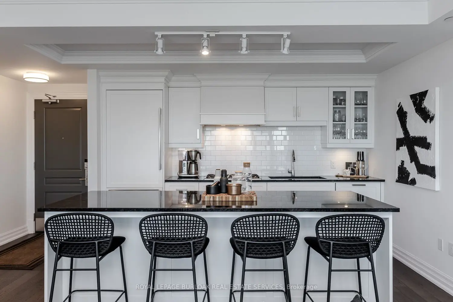 Additional image 11 of 2060 Lakeshore Road 1303