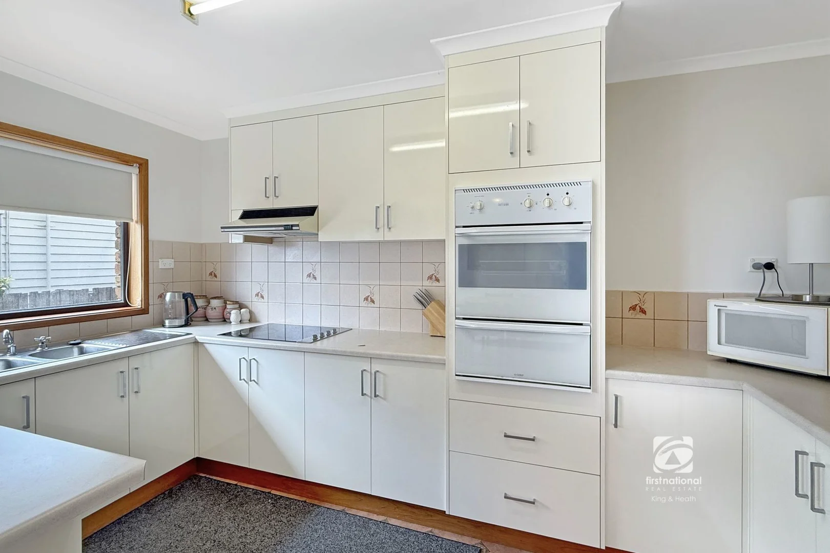 Additional image 7 of 1/8 Orme Street, Lakes Entrance VIC 3909