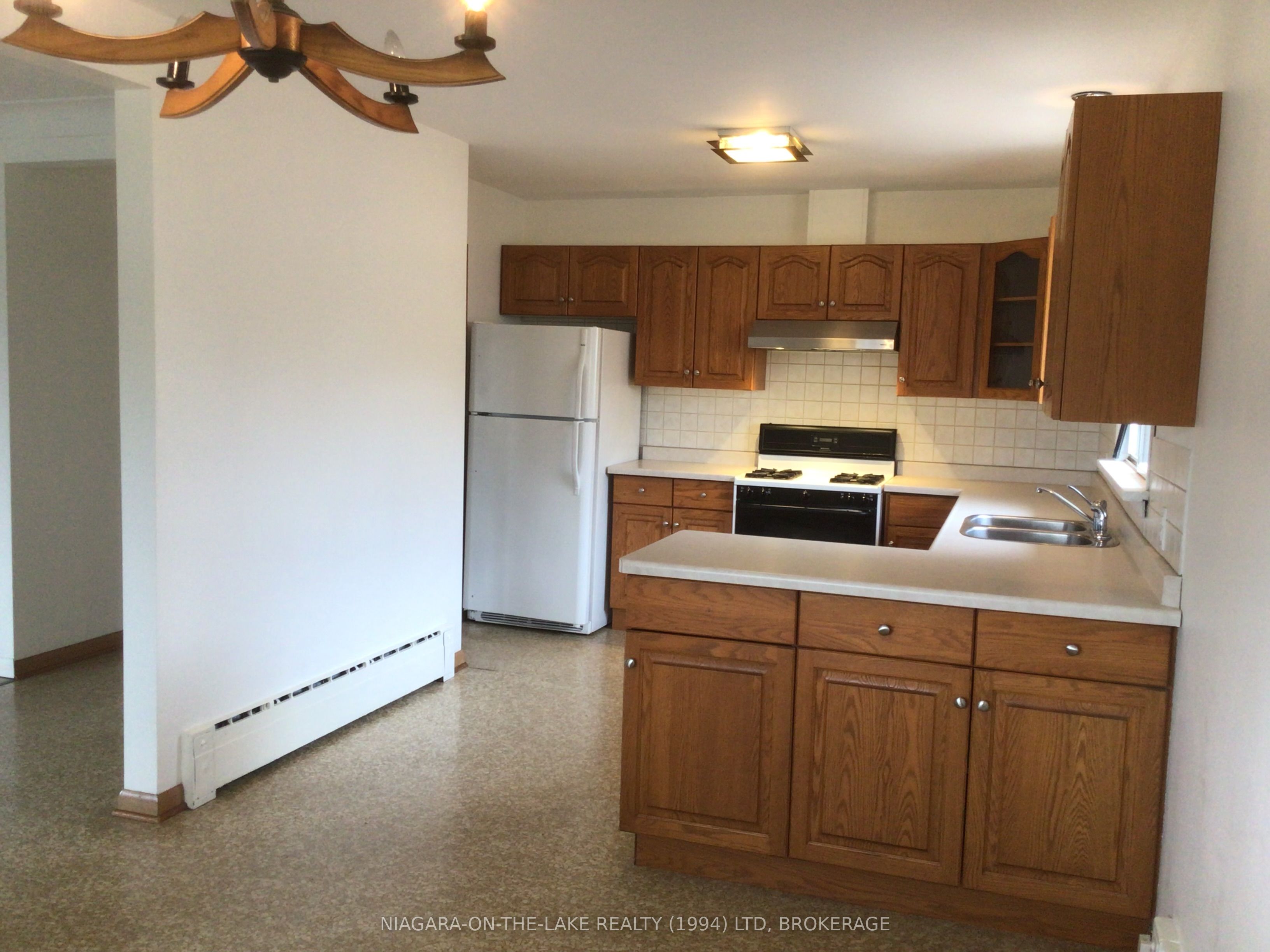 Additional image 6 of 396-402 Wellington Street E, Port Colborne, ON, L3K 2K6