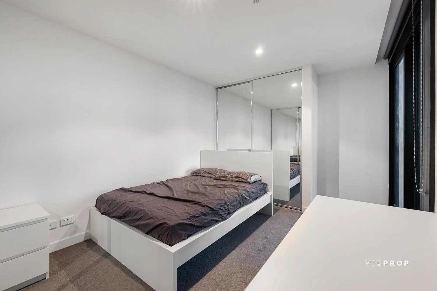 Additional image 5 of 1001/45 Dudley Street, West Melbourne VIC 3003